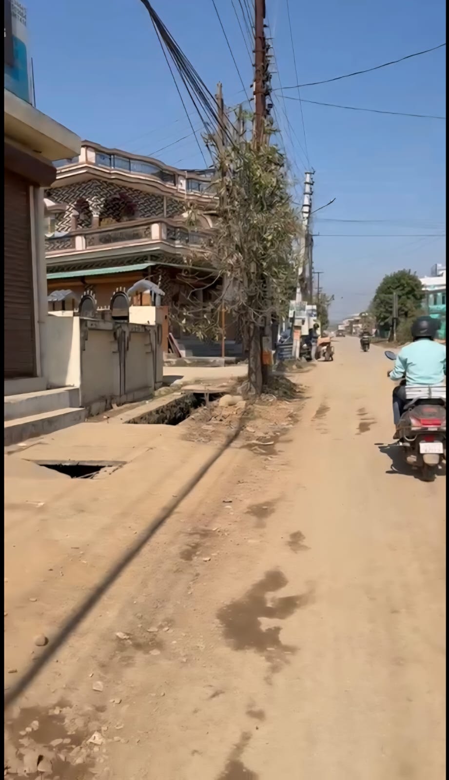 डीएम सविन बंसल का स्पष्ट संदेश—सुरक्षा मानकों की अनदेखी करने वाले नहीं बख्शे जाएंगे