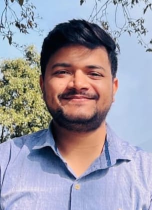 लंबे दिन, बेहतर मानसिक संतुलन—डॉ. कुडियाल ने समझाया समर साइकोलॉजी