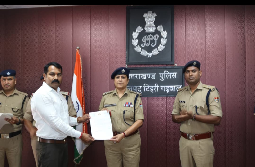 वांछित गैंगस्टर की गिरफ्तारी में अहम भूमिका, विकास सैनी को मिला ‘एम्प्लॉई ऑफ द मंथ’ सम्मान